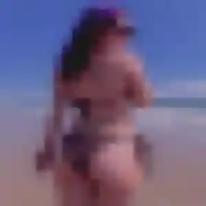 Azalee, 31 ans, connectée à Marlhes pour une rencontre coquine
