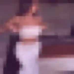 Photo exclusive de Louisa, 23 ans à Marlieux - plan discret