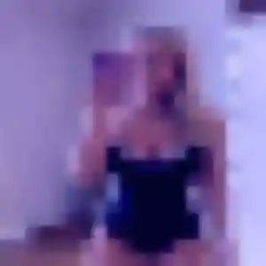 Photo exclusive de Svetlana, 40 ans à Marlieux - plan discret