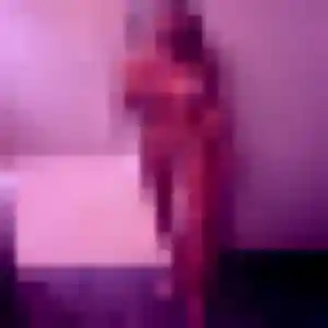 Profil de Clemence à Marnes-la-Coquette (29 ans) - plan cul discret