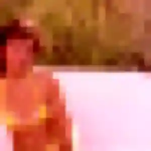 Ursula, 27 ans, en ligne à Marsac pour une rencontre coquine