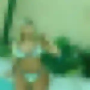 Lise, 30 ans, en ligne à Marseilles-lès-Aubigny pour un plan cul