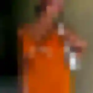 Eleonore (29 ans) à Massieu attend une rencontre ce soir