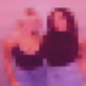 Découvre Alessandra, 38 ans à Méautis en privé