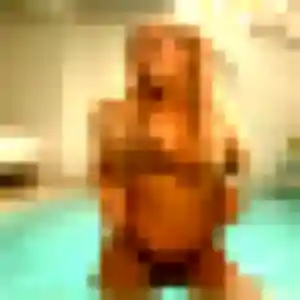 Giulia, 43 ans, dispo pour plan cul à Mérinchal