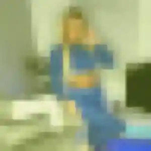 Contacte Xena, 31 ans à Merville en privé