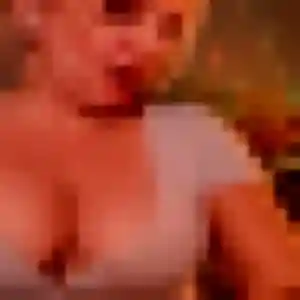 Nadine, 33 ans, cherche un plan cul à Méry-sur-Oise