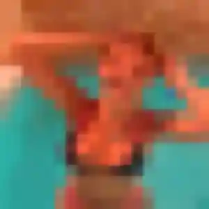 Johanna, 32 ans, en ligne à Meslan pour une rencontre coquine