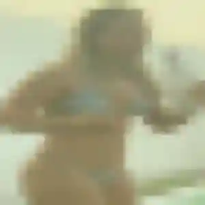 Photo exclusive de Lucie, 31 ans à Mesnières-en-Bray - plan discret