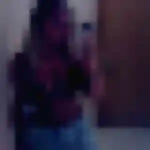 Zephyrine, 44 ans, disponible à Mesnil-Roc'h pour un plan cul
