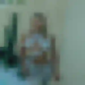 Marie-Claire de Mesnil-Sellières, 37 ans - plan cul discret