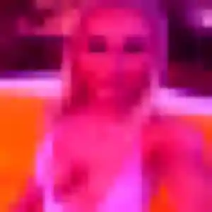 Celia, 38 ans, connectée à Messincourt pour une rencontre coquine