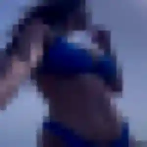 Photo de Anne-Laure à Mesvres (34 ans) - plan cul gratuit