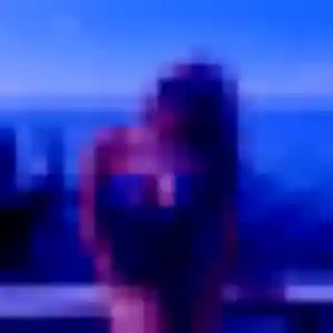 Kim, 28 ans, connectée à Mettray pour une rencontre coquine
