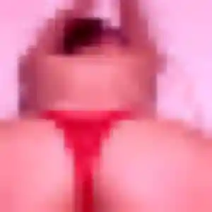Photo de Clarisse à Meucon (38 ans) - plan cul anonyme