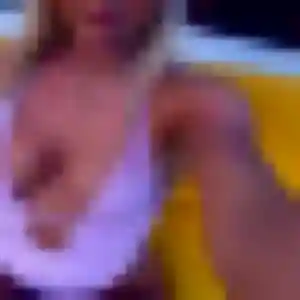 Photo exclusive de Geneve, 27 ans à Meuzac - rencontre coquine