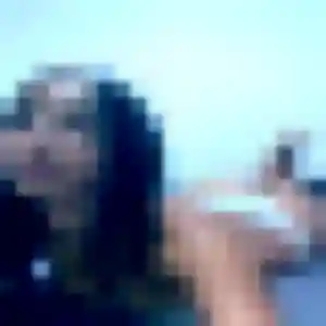 Madeleine, femme de 30 ans cherche plan cul à Meyras