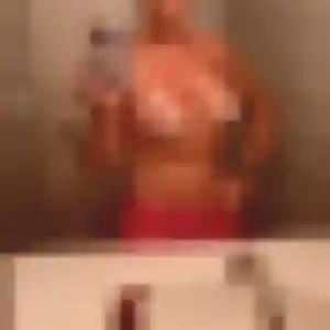 Profil de Katia à Minihy-Tréguier (37 ans) - plan cul gratuit