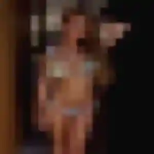 Photo de Deborah à Mison (42 ans) - plan cul sans inscription