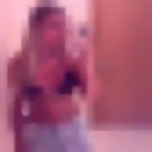 Vera, 39 ans, en ligne à Moissieu-sur-Dolon pour une rencontre coquine