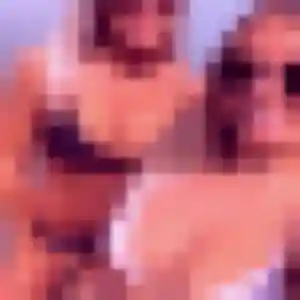 Jennifer, 32 ans, disponible à Montaren-et-Saint-Médiers pour un plan cul