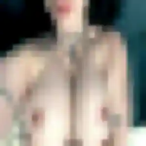 Photo de Apolline à Montebourg (36 ans) - plan cul gratuit