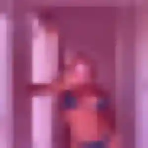 Photo de Aurore à Montgermont (36 ans) - plan cul discret