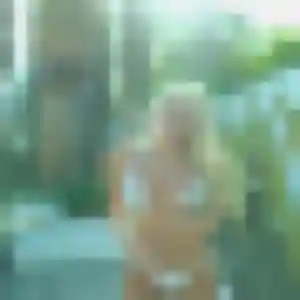 Leana, 22 ans, connectée à Montigny-le-Bretonneux pour un plan cul