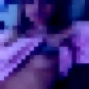 Kenza, fille de 32 ans veut plan cul à Montournais