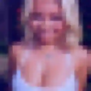 Zephyrine (38 ans) à Montrodat propose un plan cul ce soir