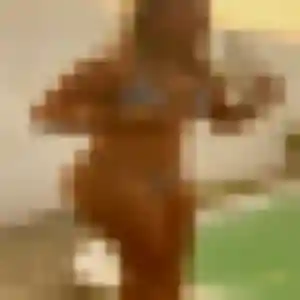 Profil de Elodie à Montrozier (24 ans) - plan cul sans inscription