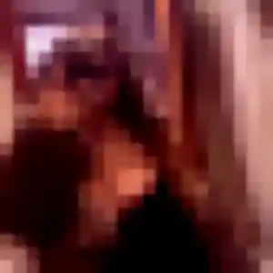 Bertille, 32 ans, connectée à Morienval pour une rencontre coquine