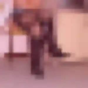 Charmante Thais, 34 ans à Morteaux-Coulibœuf - voir sa photo
