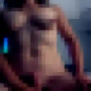 Profil de Caroline à Moulézan (23 ans) - plan cul gratuit