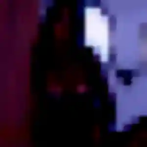 plan cul à Muzy : photo de Malika, 27 ans - inscription gratuite