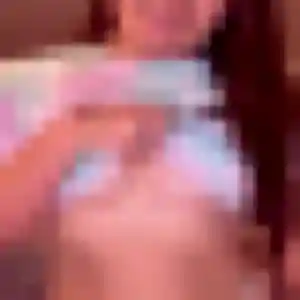 Frederique, 38 ans, disponible à Nant pour un plan cul
