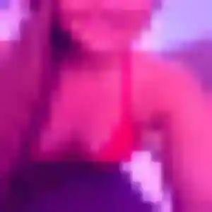 Paloma, 33 ans, en ligne à Nanteau-sur-Lunain pour un plan cul
