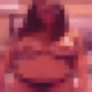 Profil de Charlotte à Néron (27 ans) - plan cul anonyme