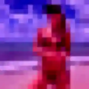 Découvre Rebecca, 33 ans à Neuilly-Saint-Front en privé