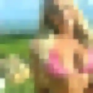 Rebecca, 30 ans, en ligne à Nogaro pour une rencontre coquine