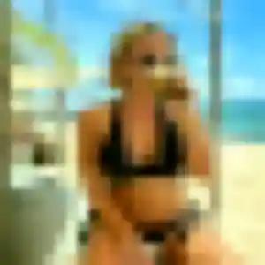 Anne-Charlotte, fille de 22 ans cherche plan cul à Noisy-sur-École
