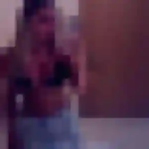 Kawtar, 22 ans, disponible à Nordheim pour une rencontre coquine