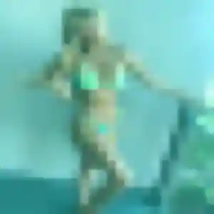 Photo de Ulrike à Nortkerque (34 ans) - plan cul gratuit