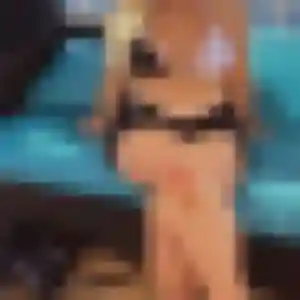 Photo privée de Prisca, 24 ans à Noyers-Saint-Martin - plan discret