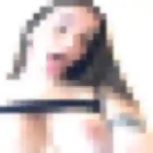 Kenza, 23 ans, disponible à Nuits-Saint-Georges pour une rencontre coquine