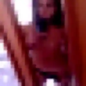 Dorothee, fille de 35 ans veut plan cul à Oberentzen