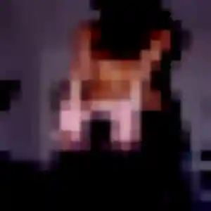Brune, 33 ans, dispo pour plan cul à Obernai