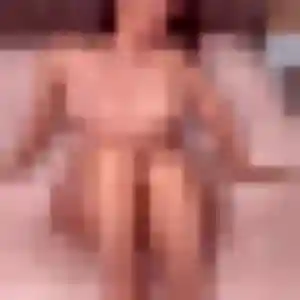 Oumaima, femme de 42 ans veut plan cul à Oloron-Sainte-Marie
