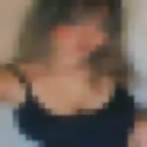 Iseult de Optevoz, 35 ans - plan cul discret