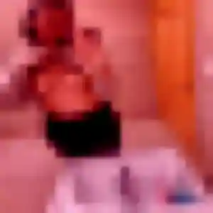 Photo perso de Urielle, 27 ans à Orange - rencontre coquine